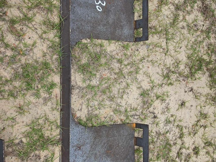 --skid-steer-cutaway-blank-plate-image-1