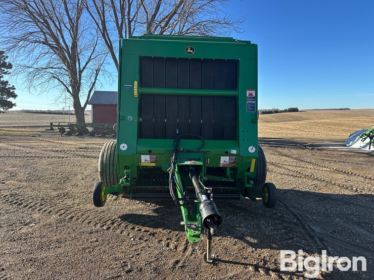 2012-john-deere-568-image-2