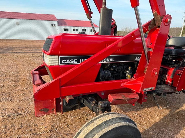 1985-case-ih-2250-image-29