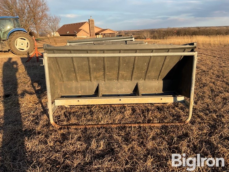 behlen-poly-creep-feeders-image-2