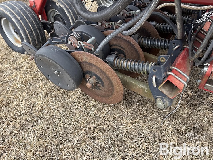 1999-case-stx30-air-seeder-w/2300-cart-image-12