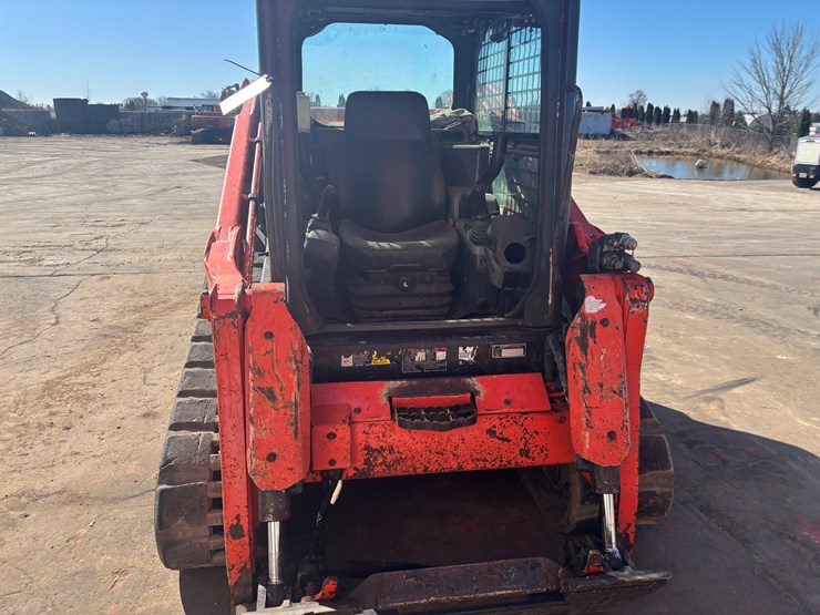 kubota-svl75-image-6