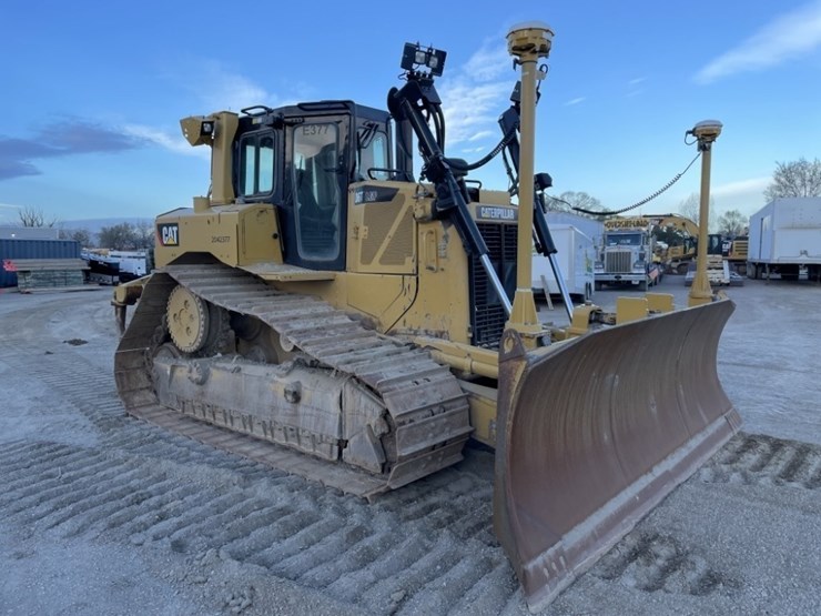 caterpillar-d6t-lgp-image-7