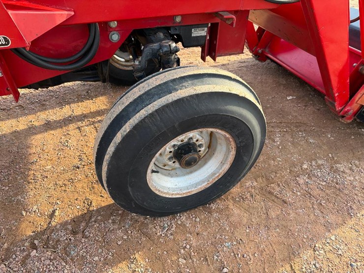1985-case-ih-2250-image-11