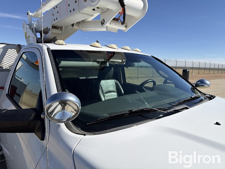 2014-ram-5500-37'-bucket-truck-image-15