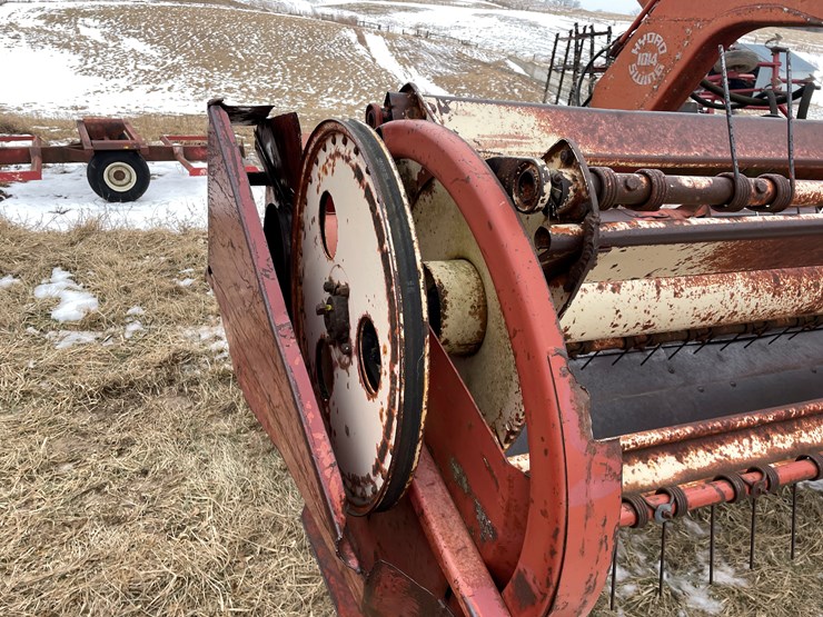 hesston-1014-image-14