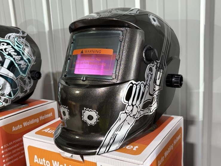auto-darkening-welding-helmet-(qty-2)-image-2