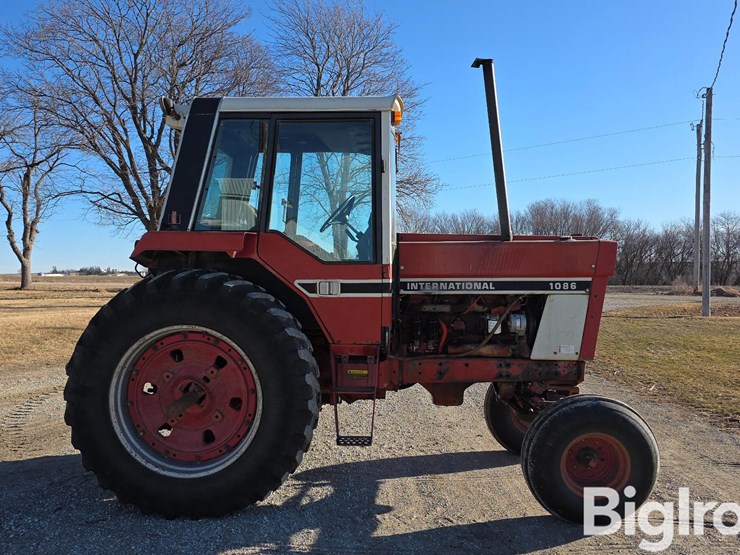 international-1086-image-4