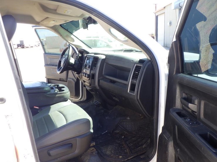 2014-dodge-1500-image-6