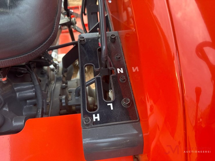 kubota-l2501-image-17