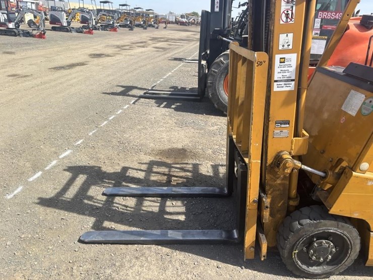 1998-komatsu-fb15-5-image-9