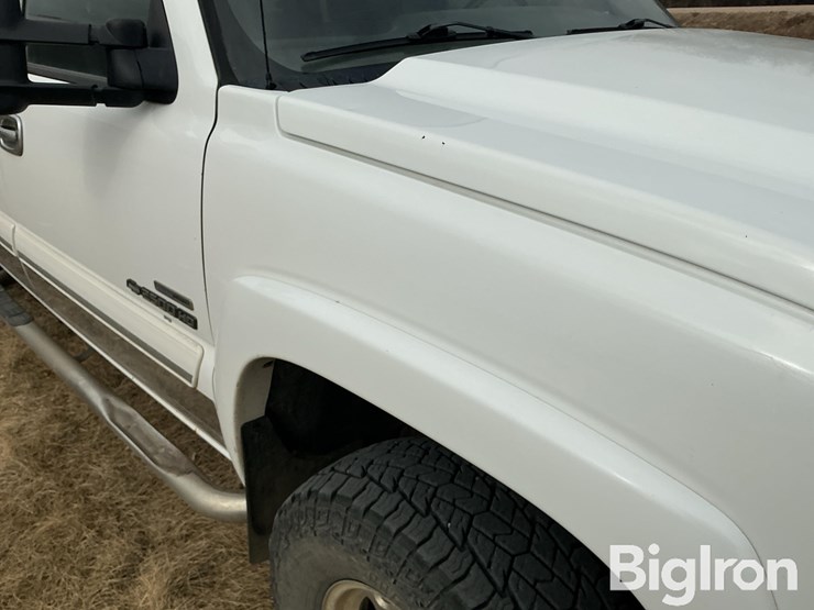 2007-chevrolet-silverado-2500-image-13