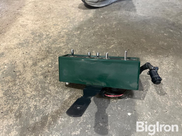 precision-planting-20/20-row-flow-image-5