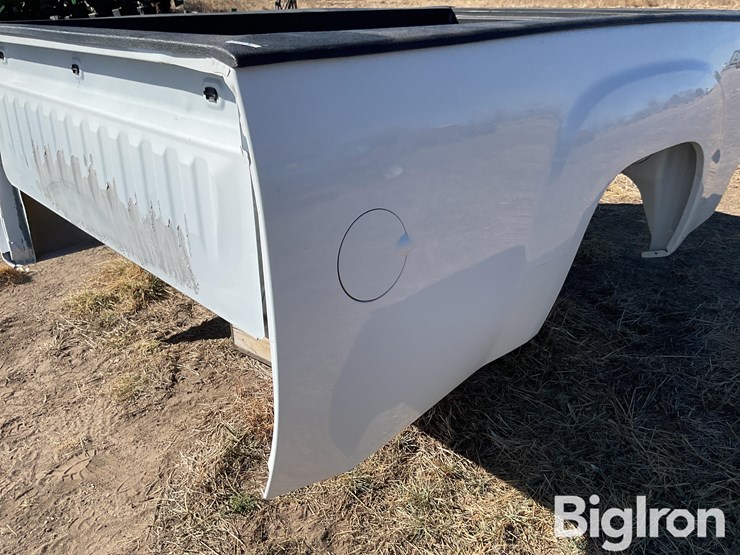 2013-gmc-3500-image-12