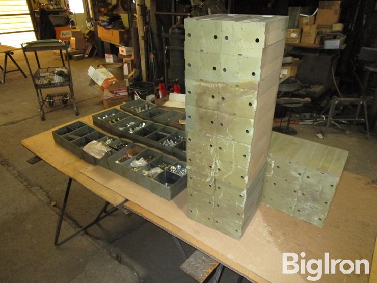 large-assortment-of-wheel-studs,-lug-bolts,-lug-nuts,-and-washers-image-5