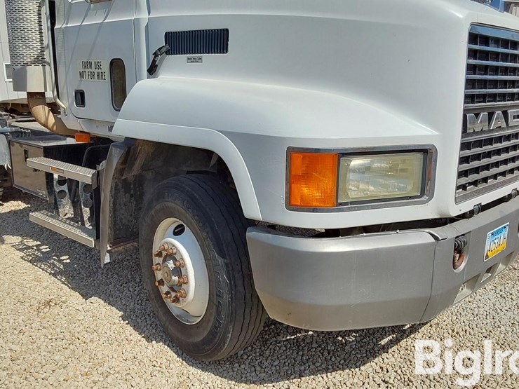 1994-mack-ch600-image-14