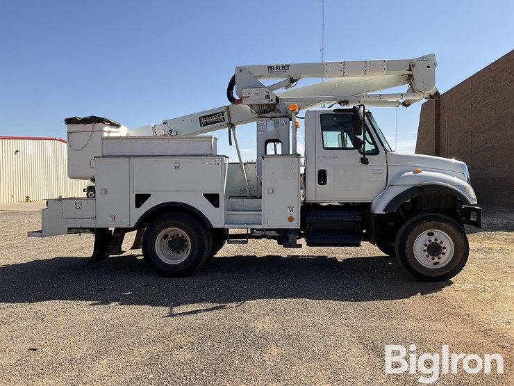 2003-international-7400-image-4