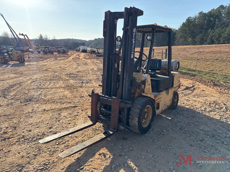 hyster-60-straight-mast-forklift-image-4