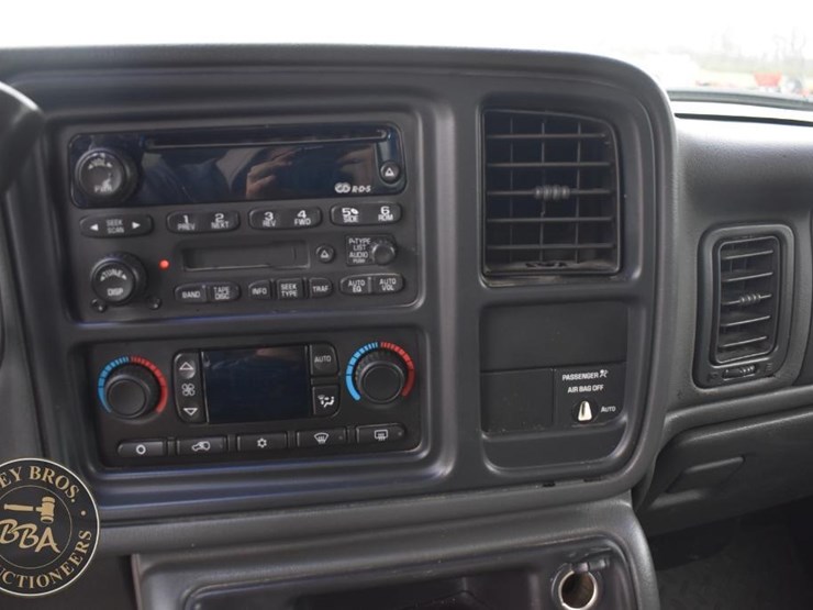 2003-gmc-sierra-1500-slt-image-24