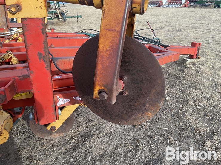 1981-versatile-5500-image-20