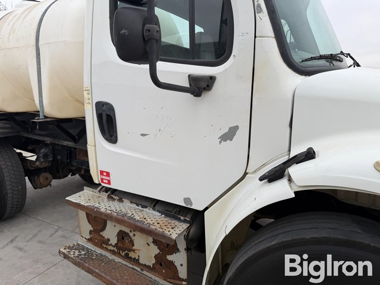 2016-freightliner-m2-tanker-truck-image-9