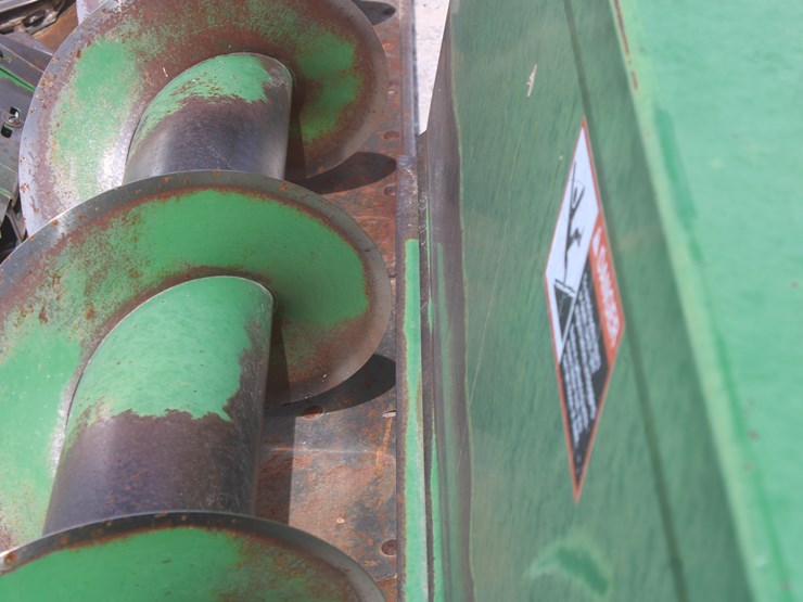 john-deere-843-image-15