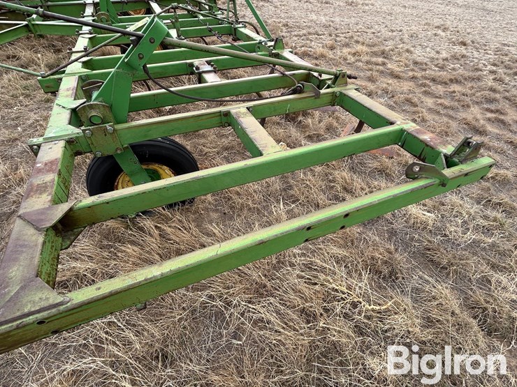 john-deere-610-image-10