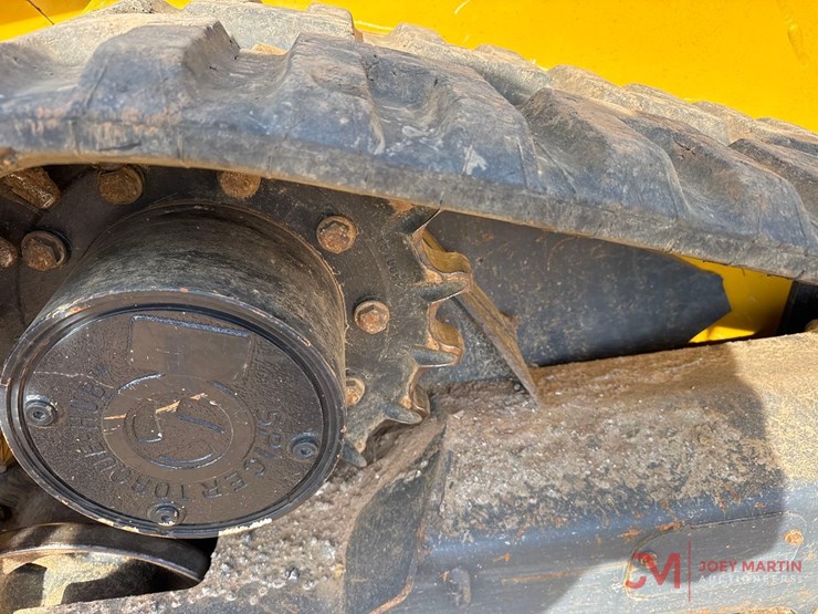 2023-deere-325g-image-12