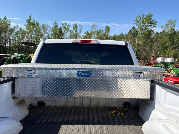 2019-ford-f150-xl-image-6