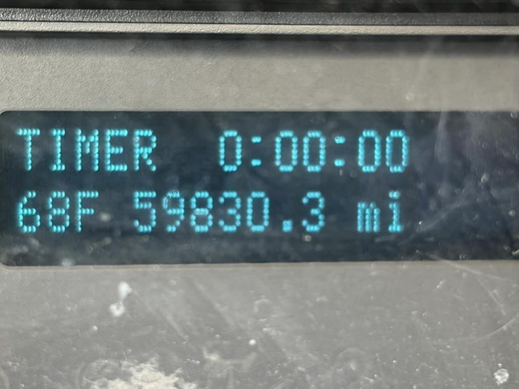 2012-ford-f550-xlt-image-13