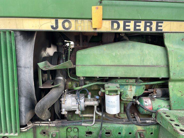 john-deere-4840-image-11
