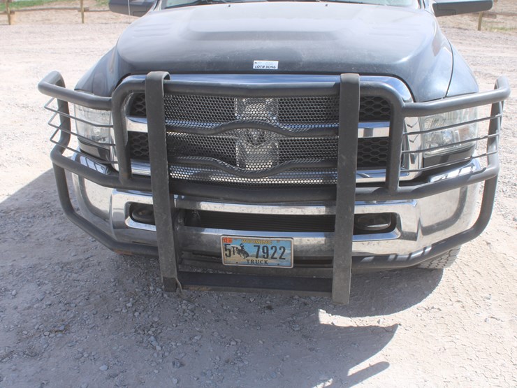 2015-dodge-3500-image-10