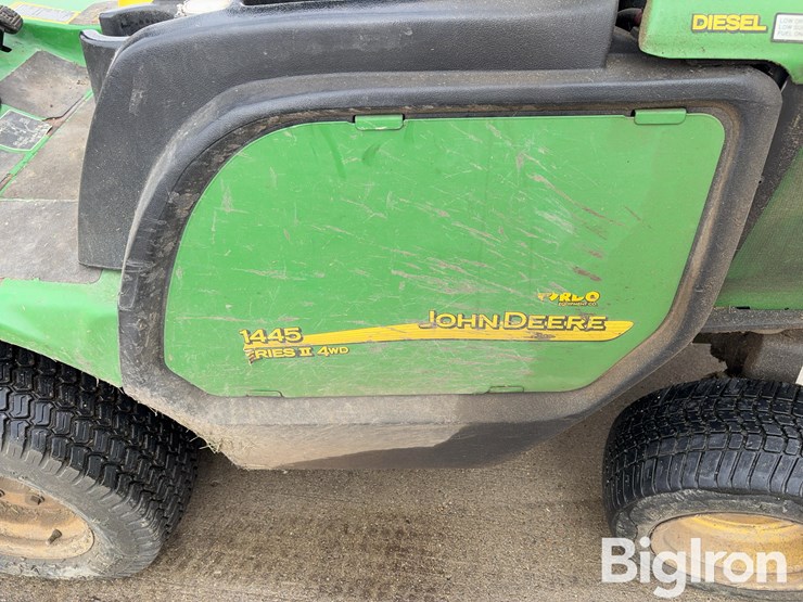 john-deere-1445-image-19