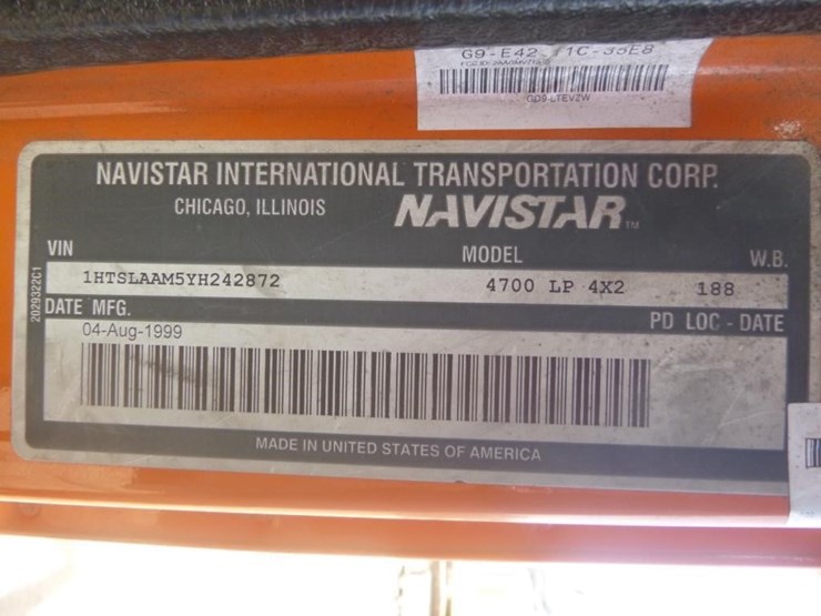 2000-international-4700-image-19