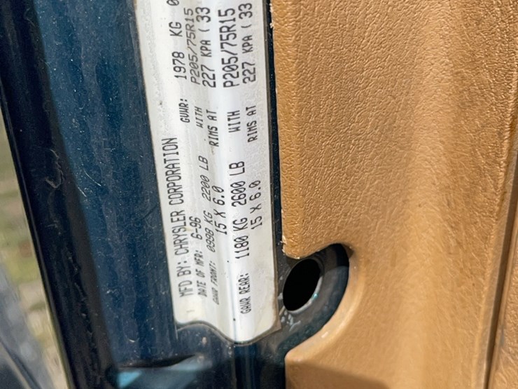 1997-jeep-wrangler-image-16