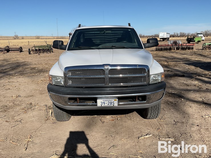 2002-dodge-ram-2500-image-2