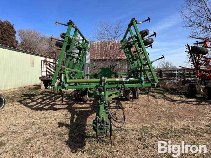 2008-john-deere-2210-image-2