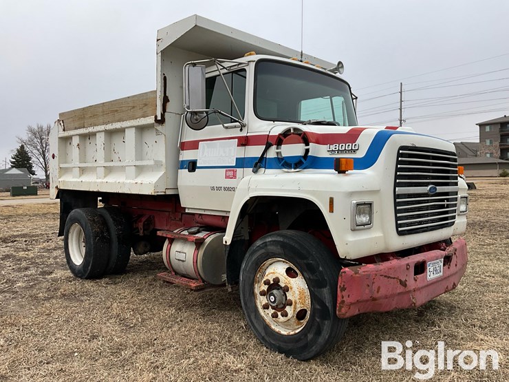 1993-ford-ln8000-image-3