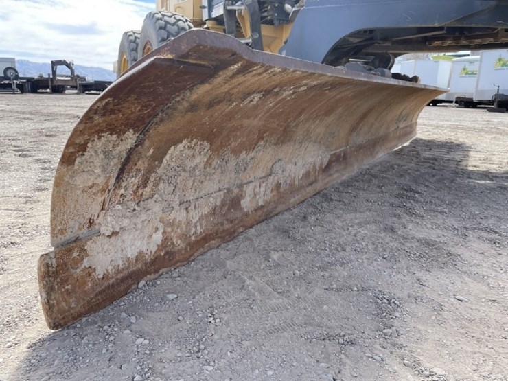 2009-deere-872d-image-17