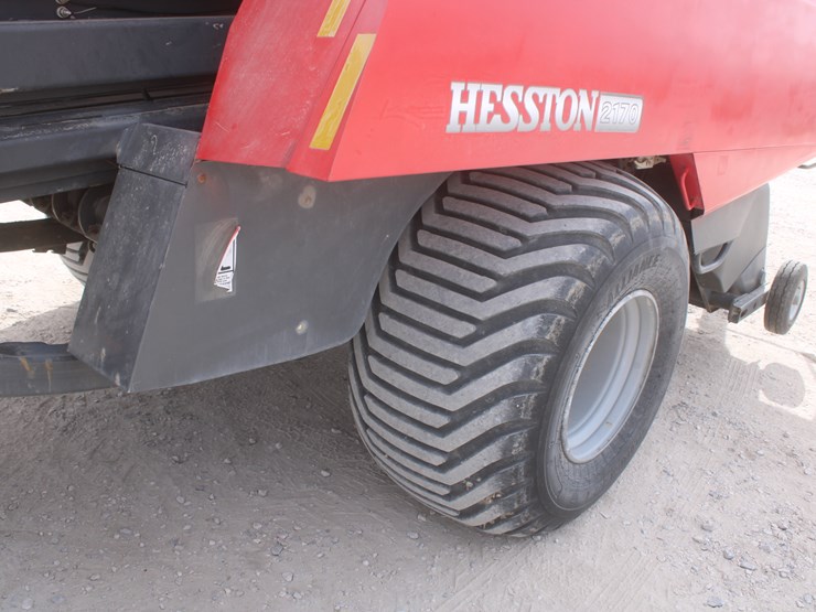 2010-agco-2170-image-75