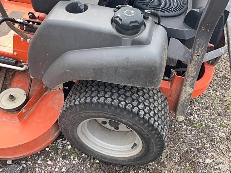 husqvarna-m-zt61-mower-fab-deck-485hours-kohler-25hp-moter-image-4