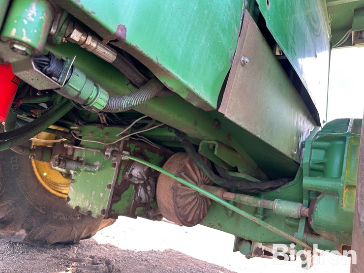 1995-john-deere-6810-image-18