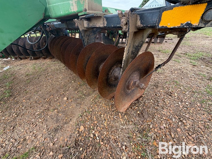 john-deere-630-image-18