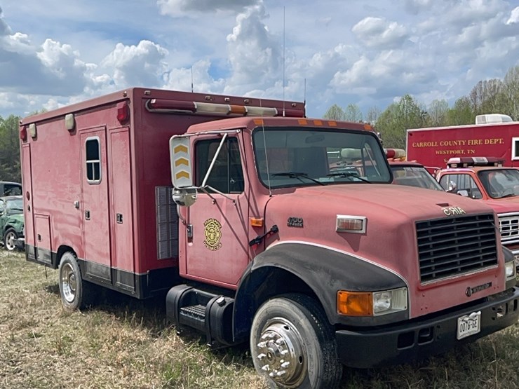 international-4700-image-1