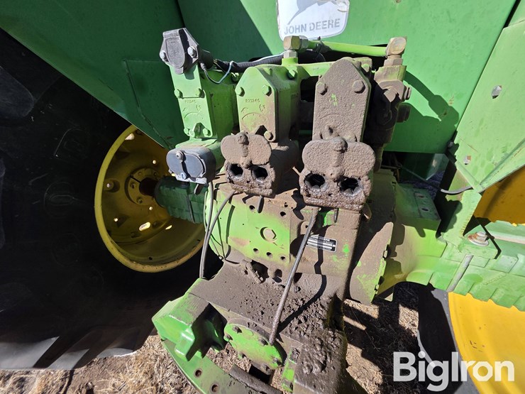 1983-john-deere-8450-image-14