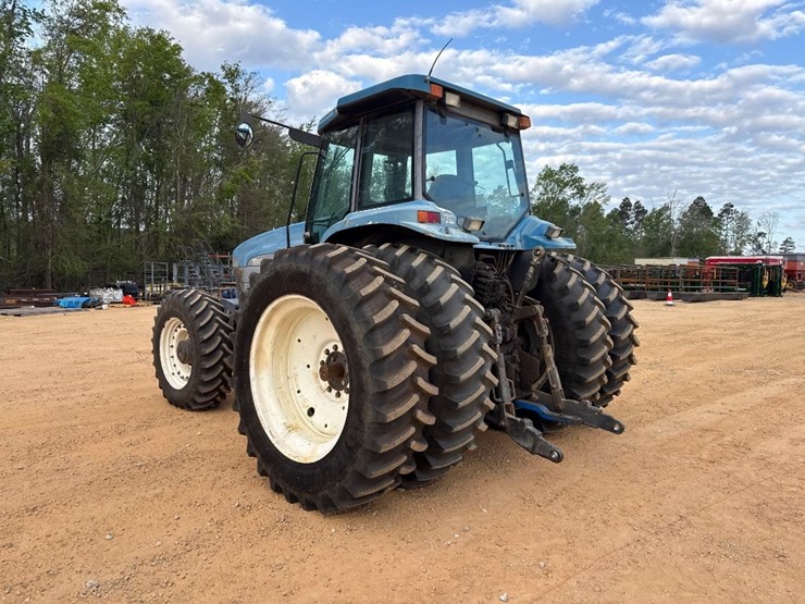 new-holland-8870-image-3