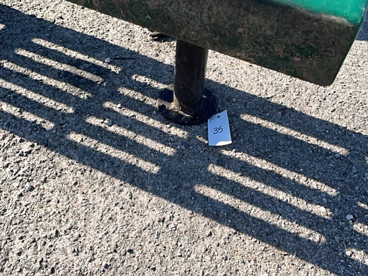 6’-metal-park-bench-image-2