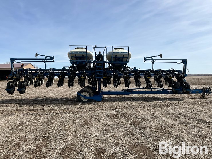 2013-kinze-3660-image-4