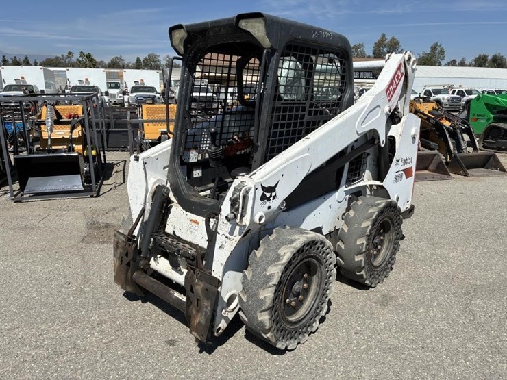 2018-bobcat-s570-image-1