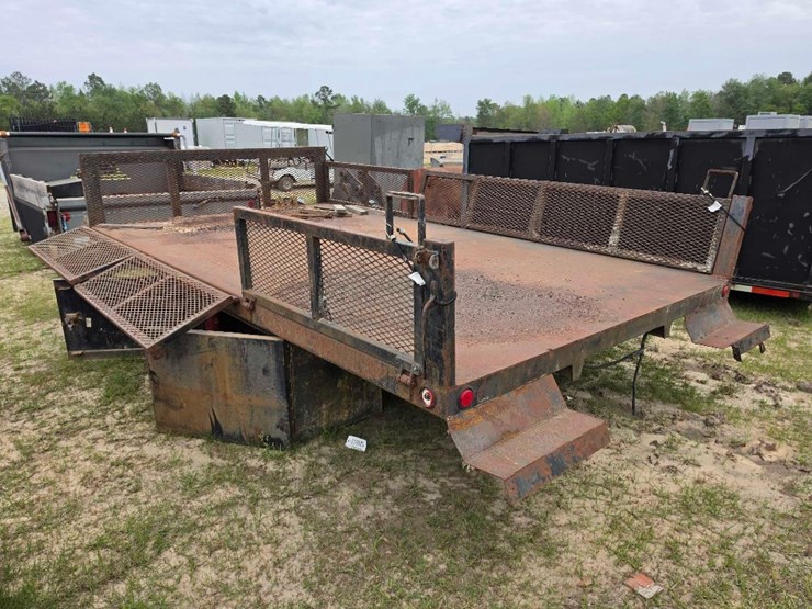 --8x14-truck-bed-image-2